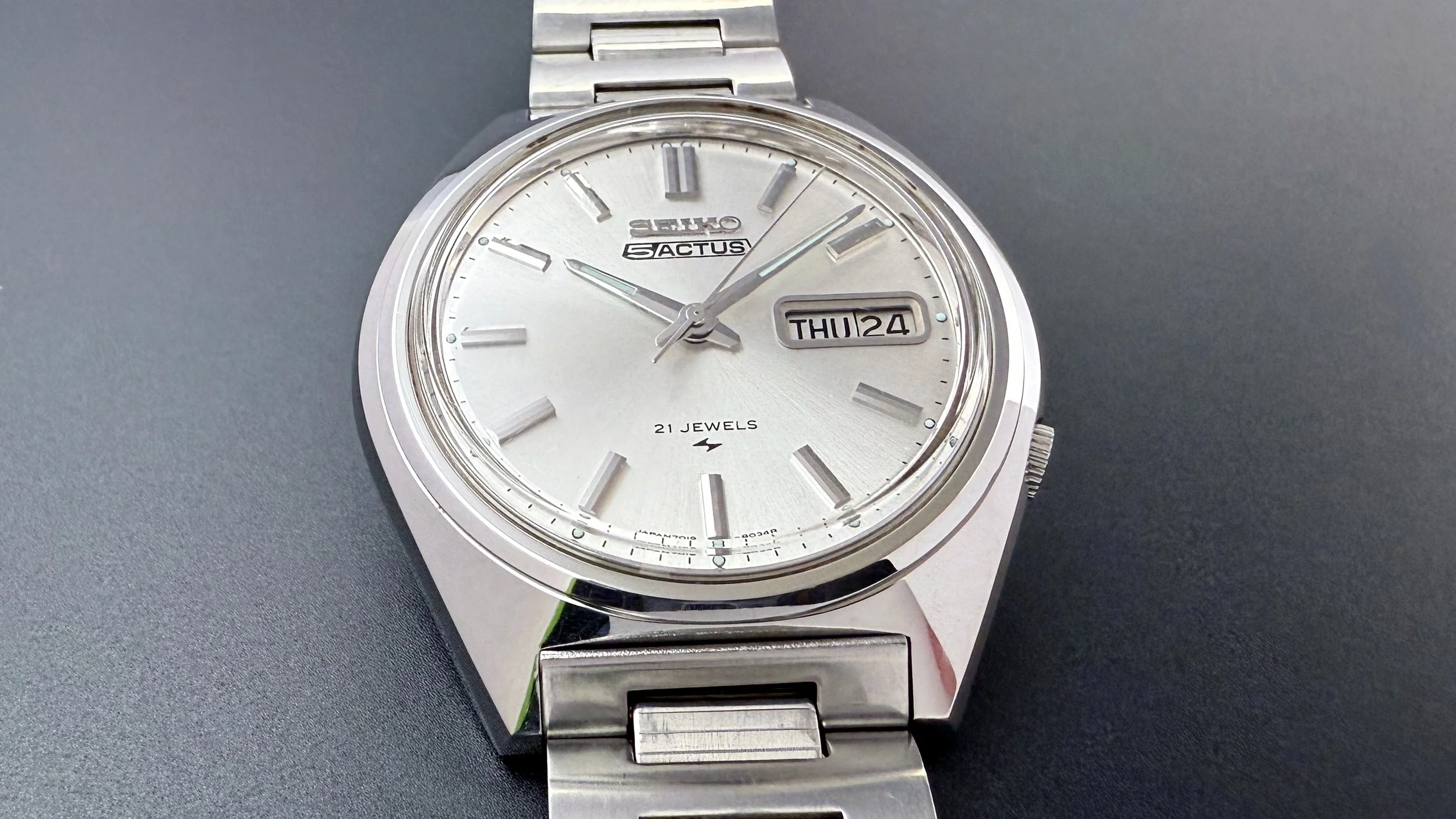 SEIKO 5 ACTUS 7019-8010 自動巻き＆TYPE-Ⅱ セット Seiko 5 Actus 7019-8010 Automatic Day/Date Vintage Men's